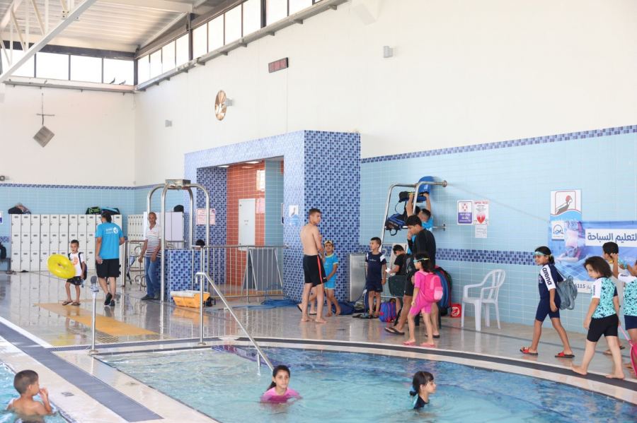 أكثر من 400 طفل في دورات سباحة تابعة للمركز الجماهيري رهط خلال العطلة الصيفية